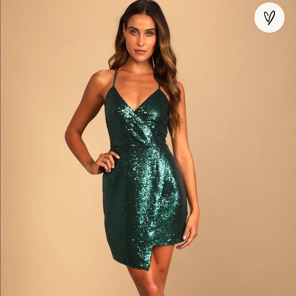 Emerald Green sequin mini dress from Lulus. Size Extra small.
